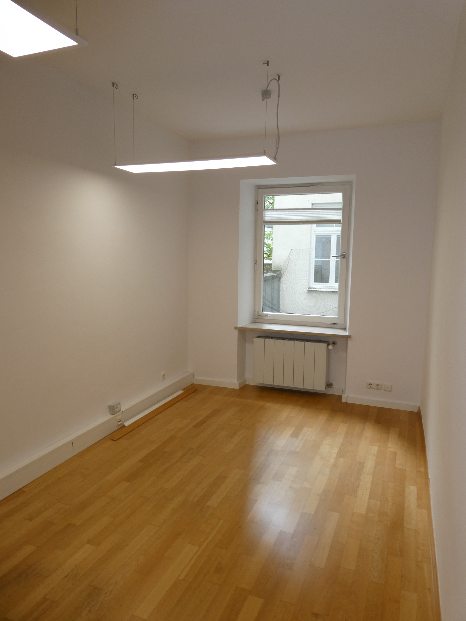 Provisionsfrei!: charmantes Altbau-Büro mitten auf der Sendlinger Straße! - Zimmer 4