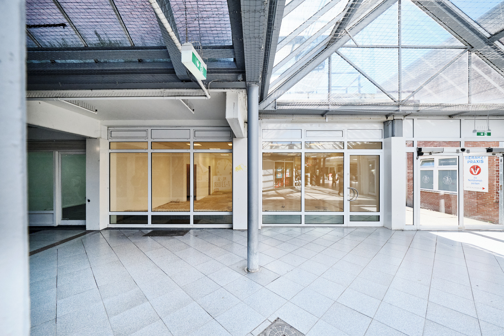 Laden Nr. 11, HS-Nr. 32_DSCF9612_2MP