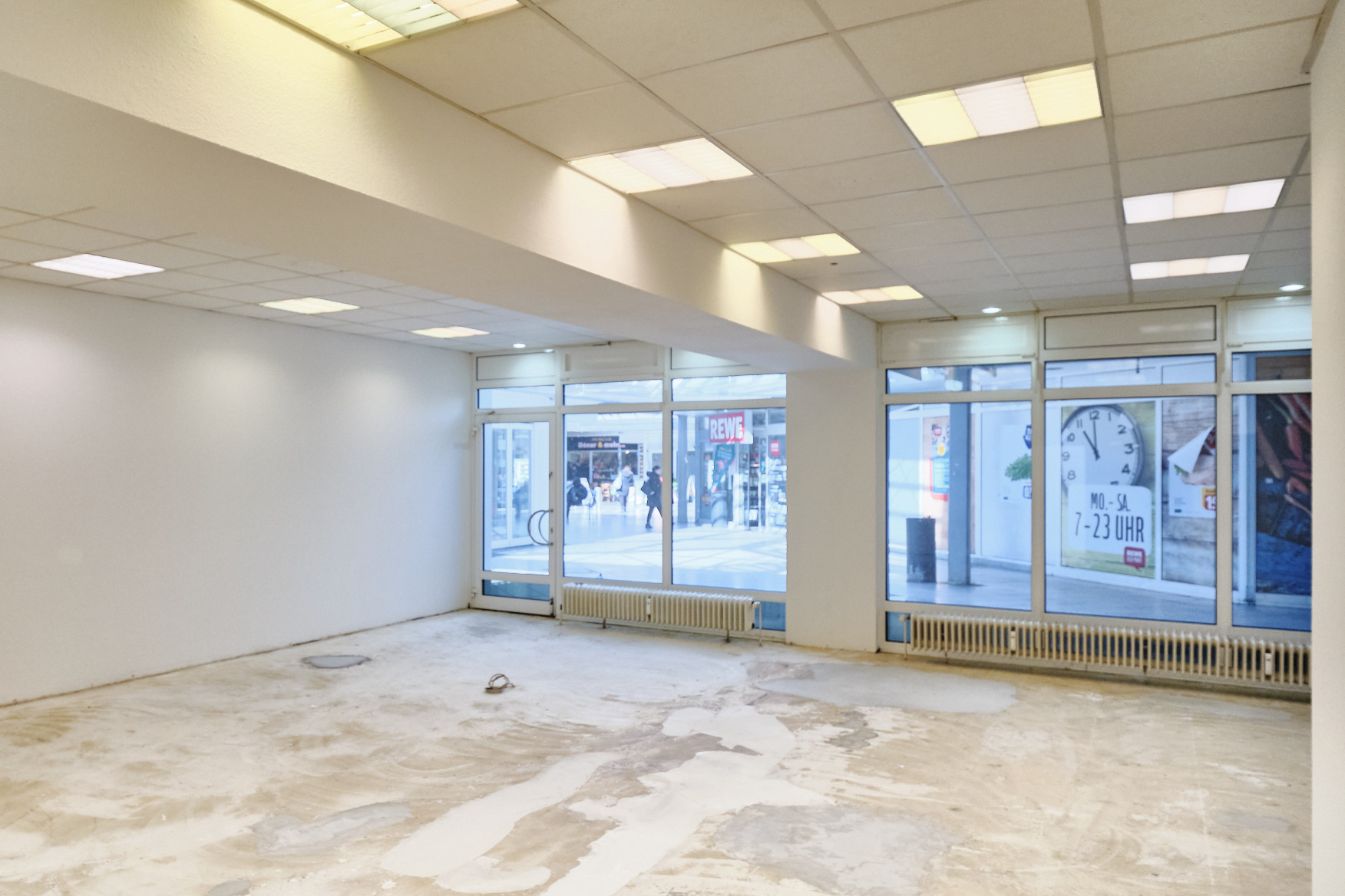 Laden Nr. 11, HS-Nr. 32_DSCF9582_2MP