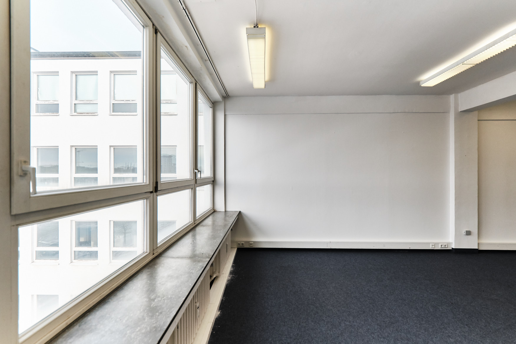 Direkt vom Eigentümer! Büroetage auf sehr gut angebundenem Grundstück in Hammbrook - Basedowstraße 12 3.OG_19-02__DSF2737__2MP