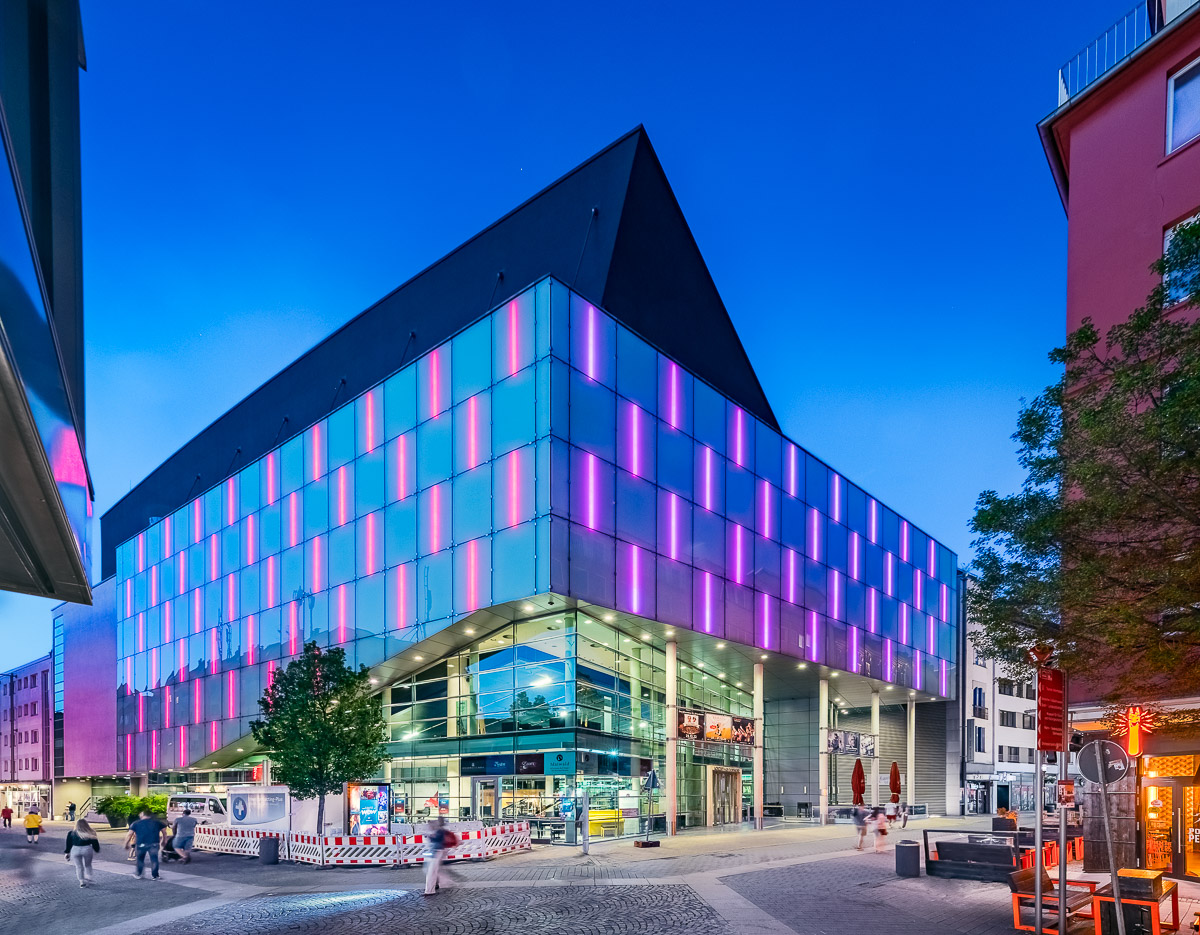 Direkt vom Eigentümer: Modern sanierte Etagenwohnung im Zentrum - konzerthaus-dortmund-abend-web