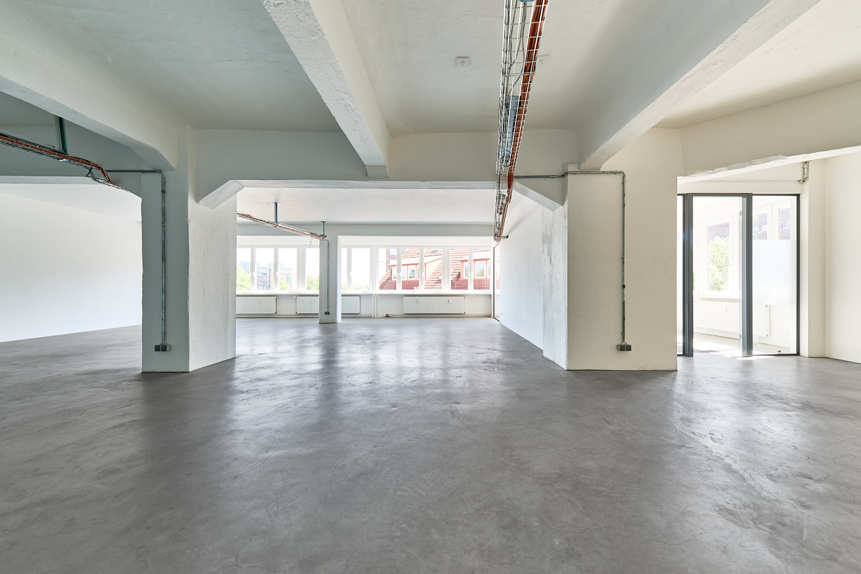 Direkt vom Eigentümer: helles Büro mit Industriecharme - Open Space