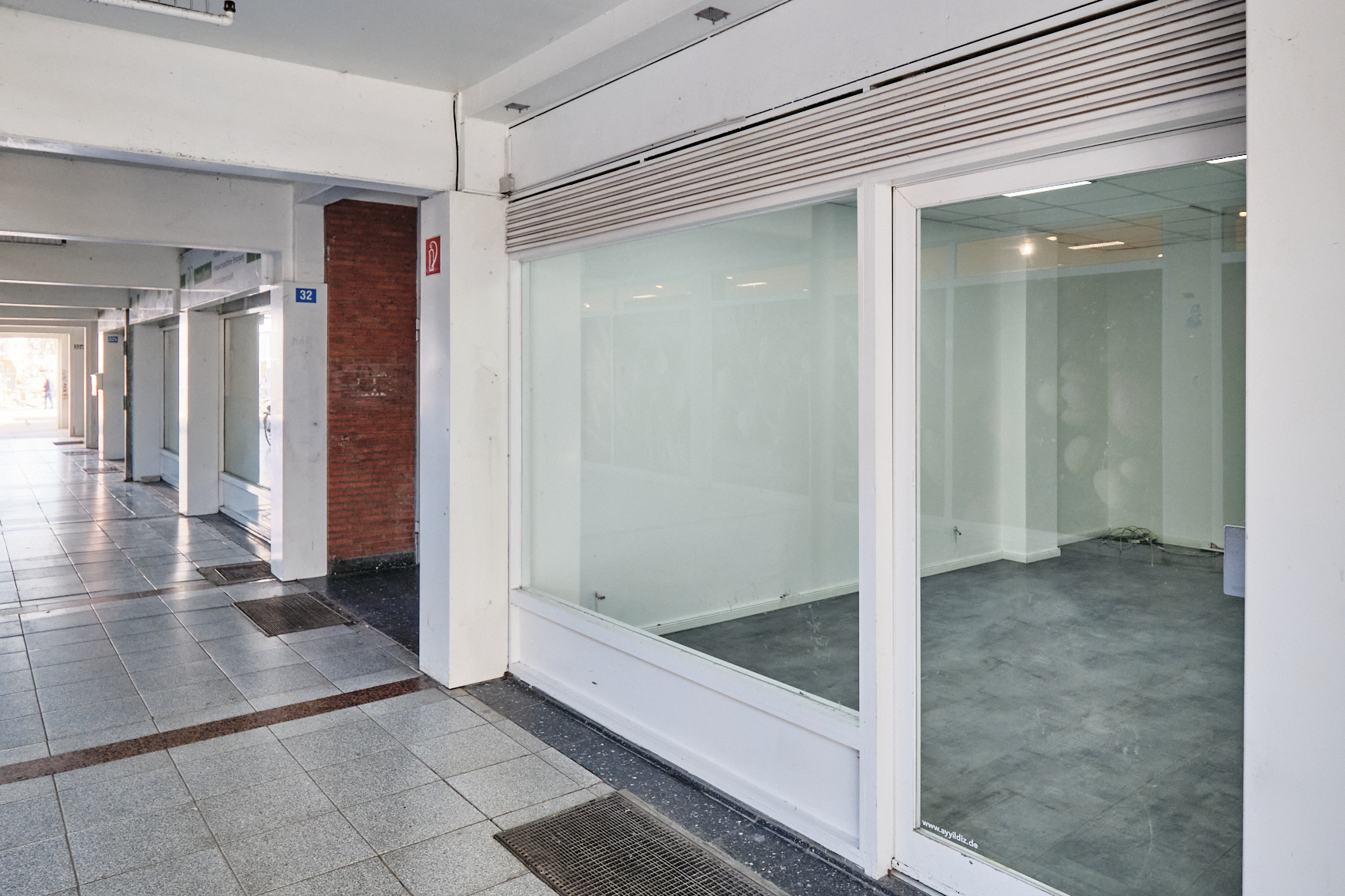 Laden Nr. 12, HS-Nr. 32 a_DSCF9669_2MP