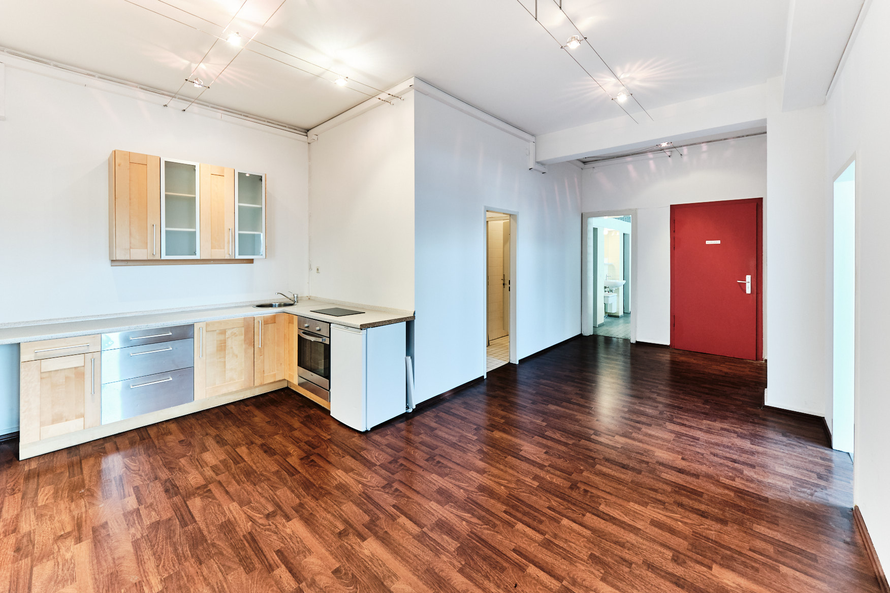 Direkt vom Eigentümer! Büroetage auf sehr gut angebundenem Grundstück in Hammbrook - Basedowstraße 12 2.OG_19-02__DSF2672__2MP