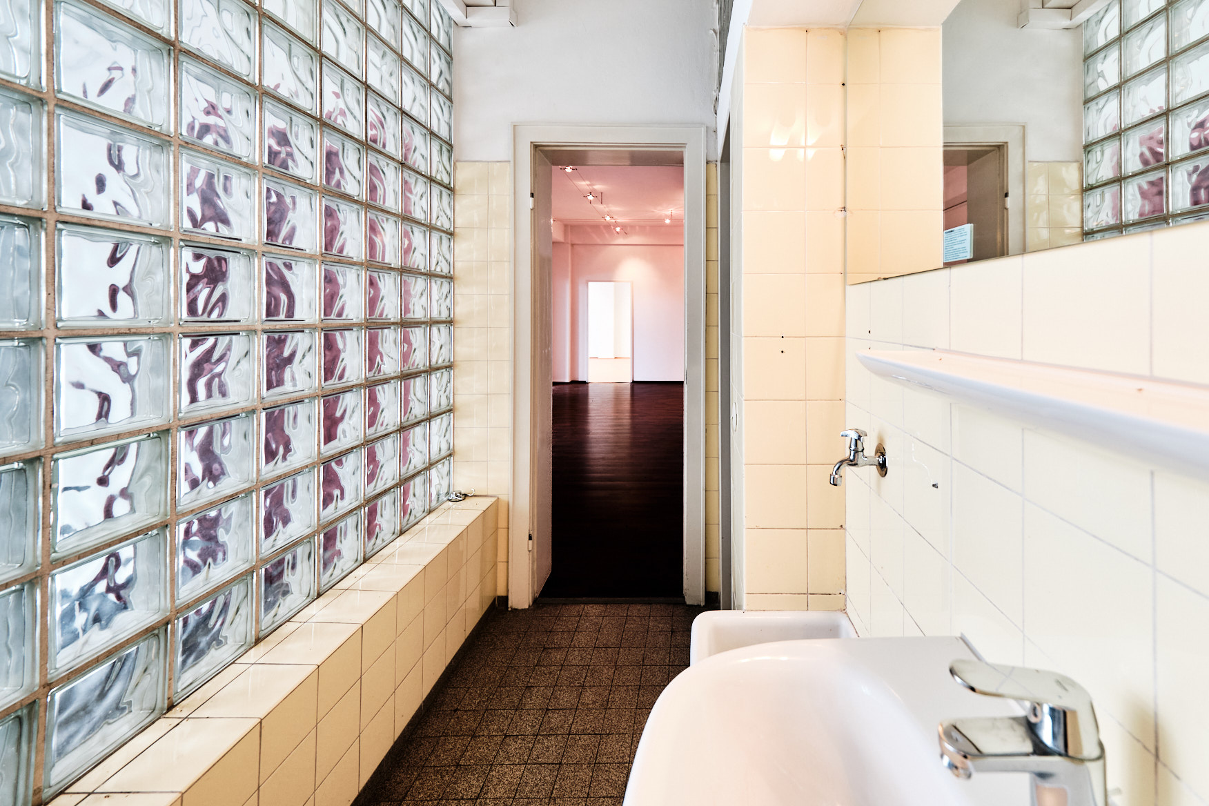 Direkt vom Eigentümer! Büroetage auf sehr gut angebundenem Grundstück in Hammbrook - Basedowstraße 12 2.OG_19-02__DSF2664__2MP