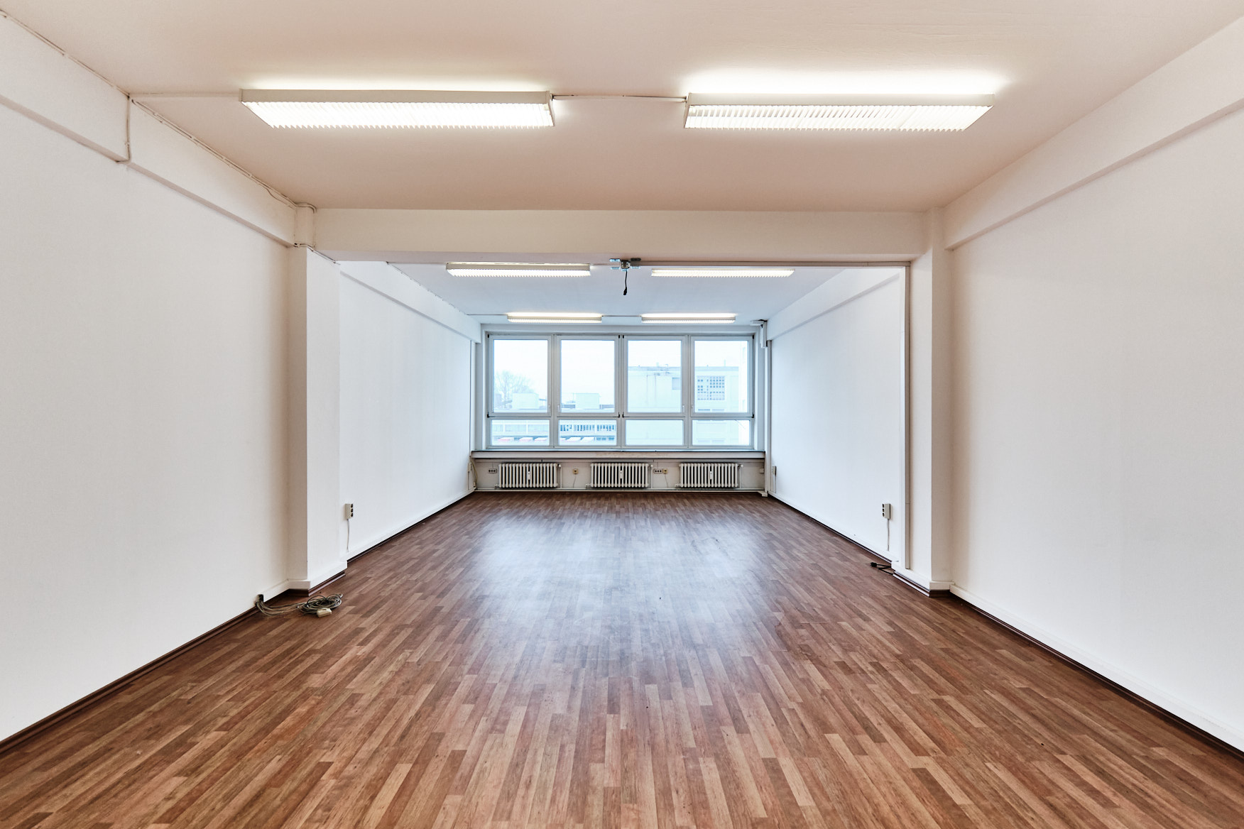 Direkt vom Eigentümer! Büroetage auf sehr gut angebundenem Grundstück in Hammbrook - Basedowstraße 12 2.OG_19-02__DSF2694__2MP