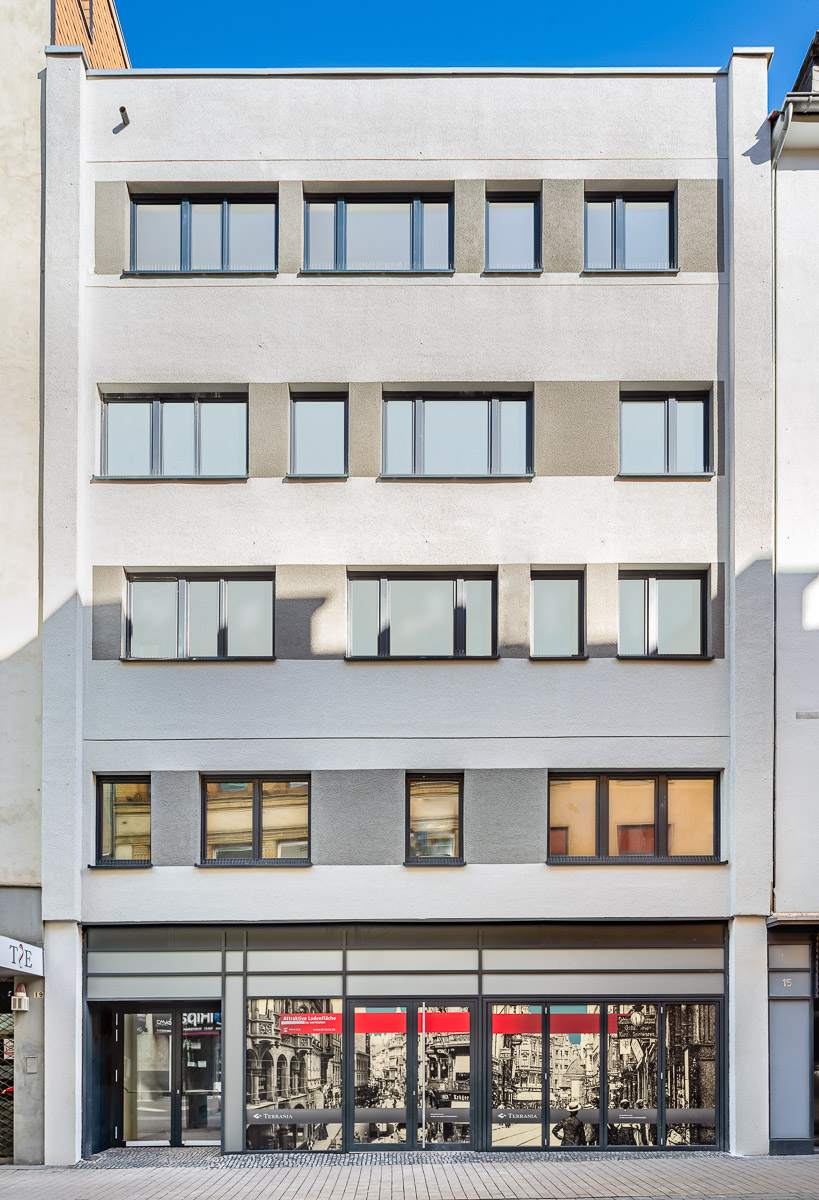 Direkt vom Eigentümer: Erstbezug! Penthouse-Wohnung mit tollem Blick - Außenansicht Fassade