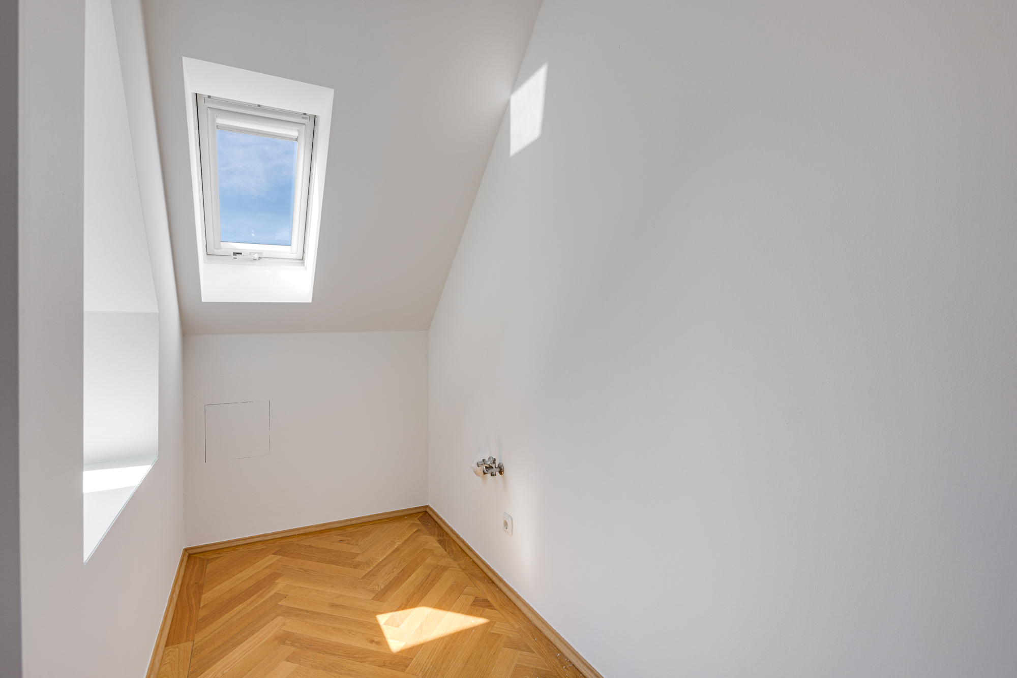 Eigentümer: Mitten in Schwabing - Dachterrassenwohnung in charmantem Altbau - Küche