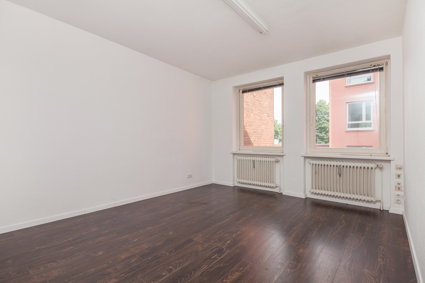 Direkt vom Eigentümer: helle Bürofläche mit Top-ÖPNV-Anbindung in Hasselbrook - _Büro 3