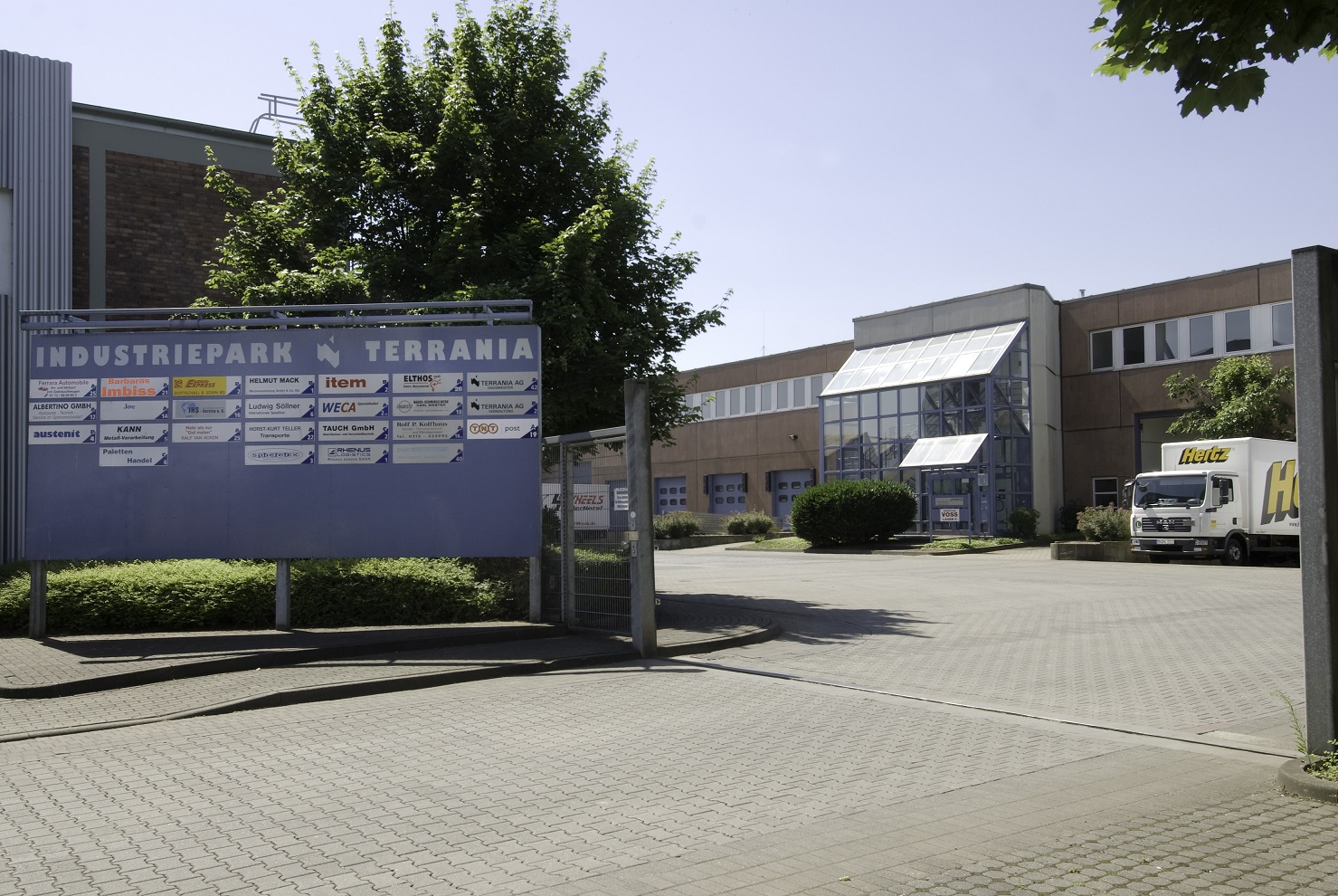 Einfahrt zum Industriepark