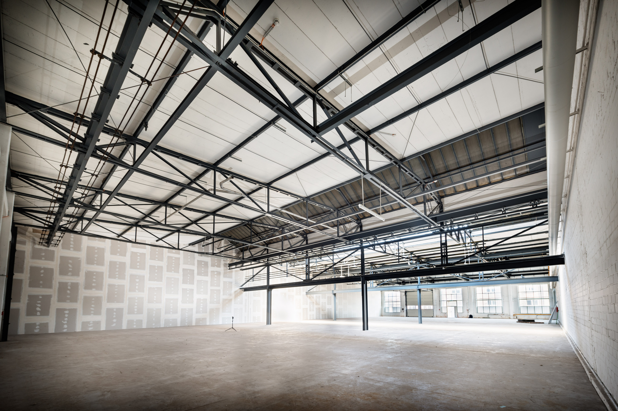 a5-lagerhalle-hilden-ellerstrasse-innen-vorderseite-druck