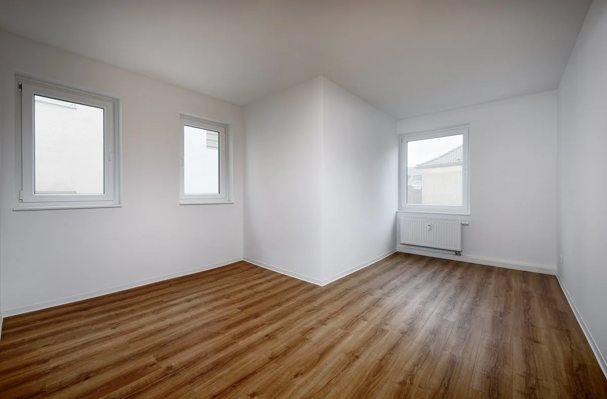 Direkt vom Eigentümer: Etagenwohnung mit Einbauküche und großzügiger Raumaufteilung in Stadtmitte - Kinderzimmer