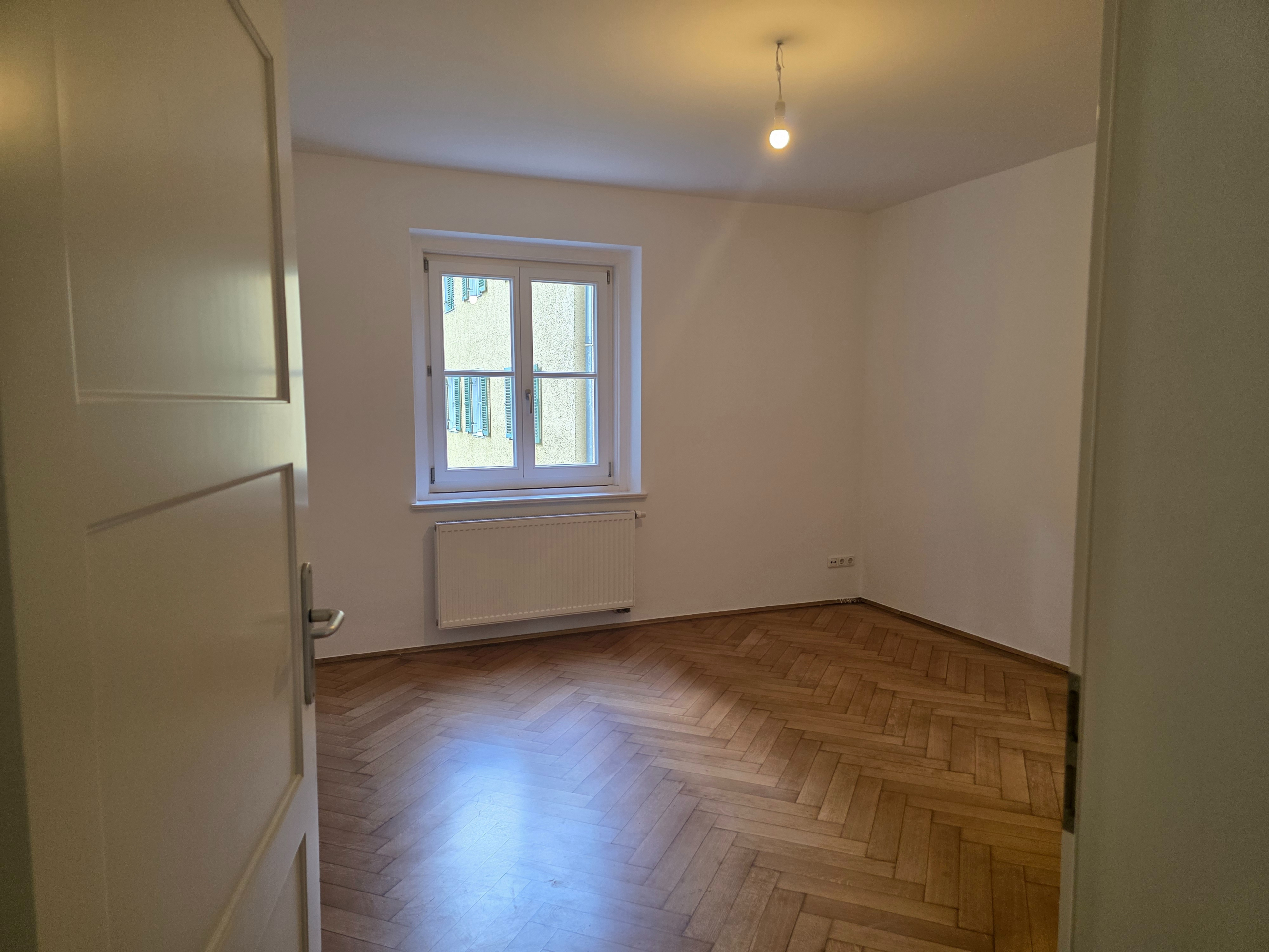 Familien-Wohnung im Herzen von Ottobrunn - Zimmer 3