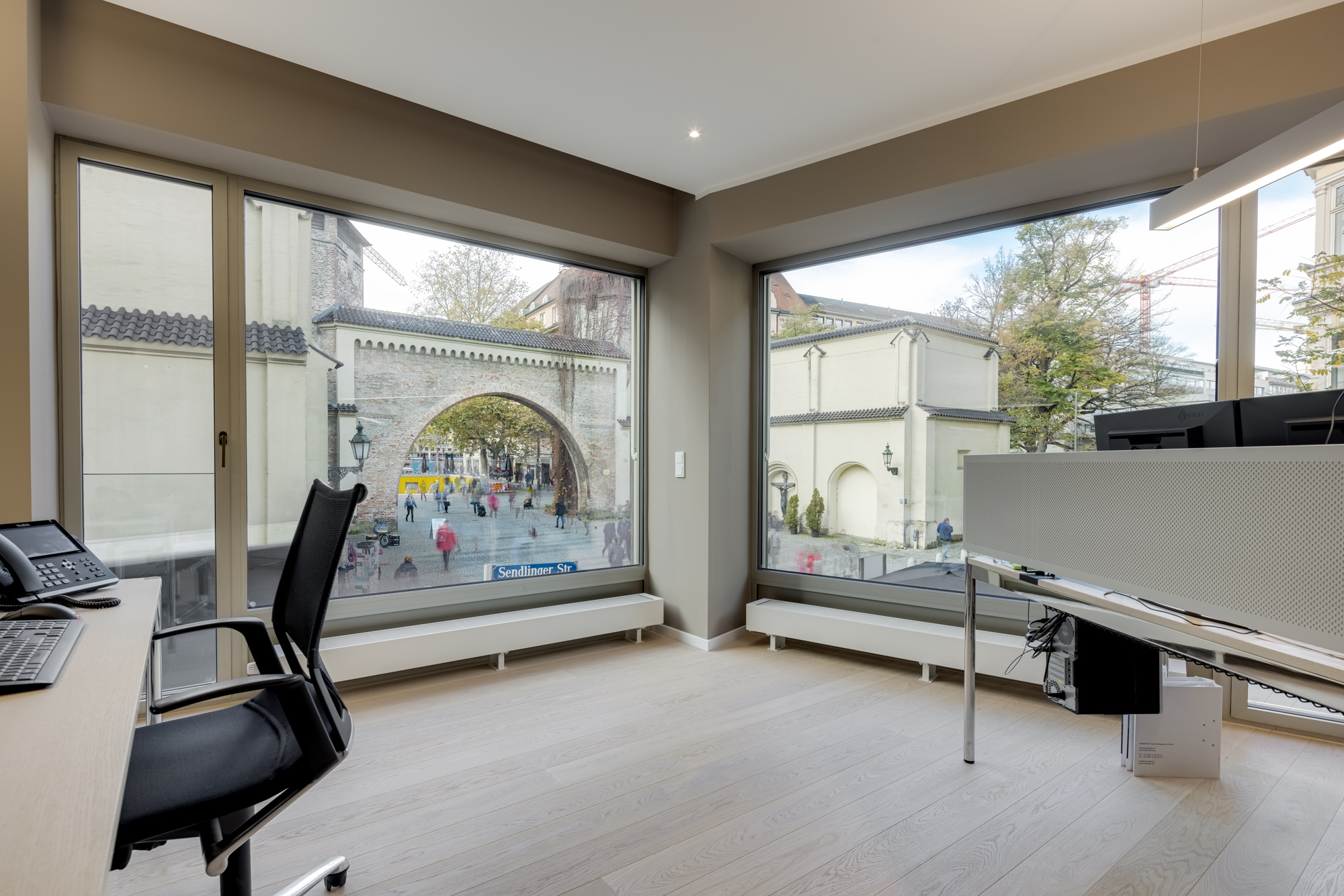 Direkt vom Eigentümer: exklusive & moderne Büroetage mit großzügiger Fensterfront am Sendlinger Tor! - Büro 4