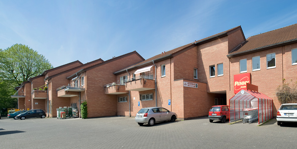 Direkt vom Eigentümer: Helle, moderne 2-Zimmer-Wohnung mit Balkon! - Außenansicht