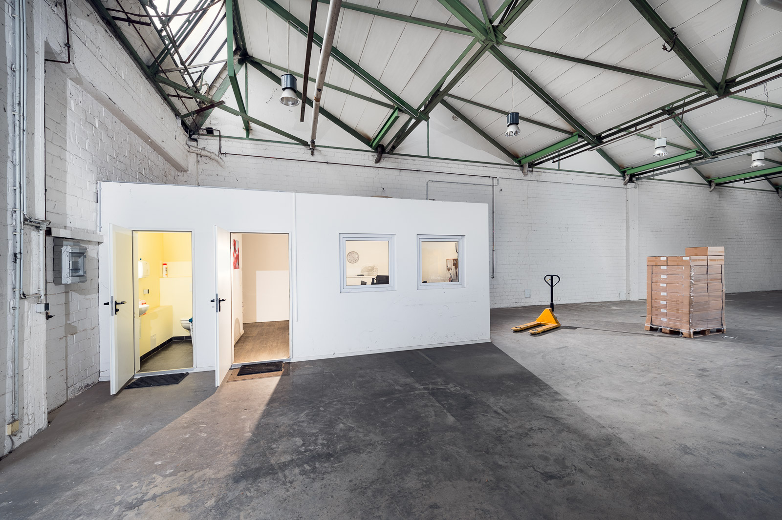 industriepark-hilden-c1-halle-01-web