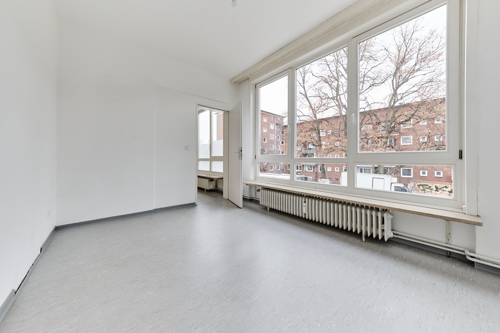 Direkt vom Eigentümer: helle und charmante Wohnung in gepflegtem Umfeld - Schlafzimmer